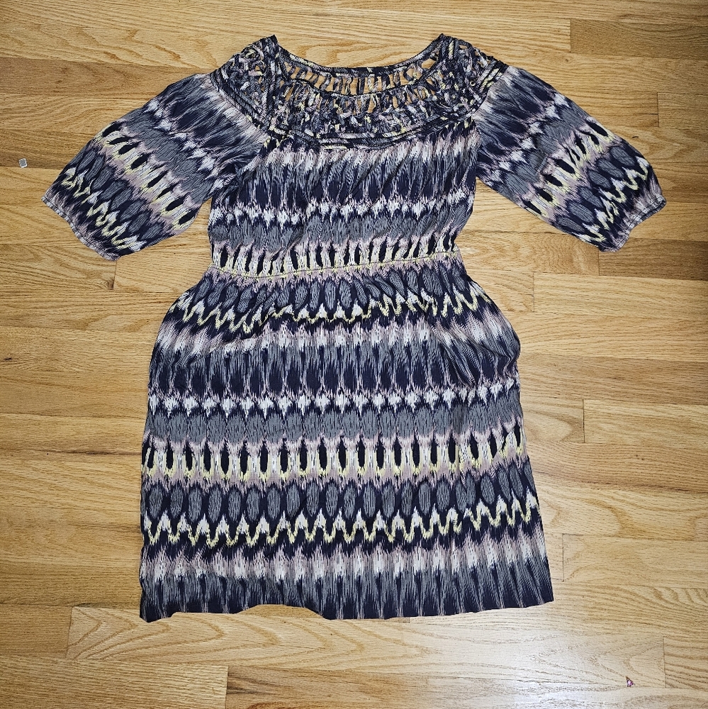 Banana Republic Geometric Long Sleeve Dress in Black and White Women's
